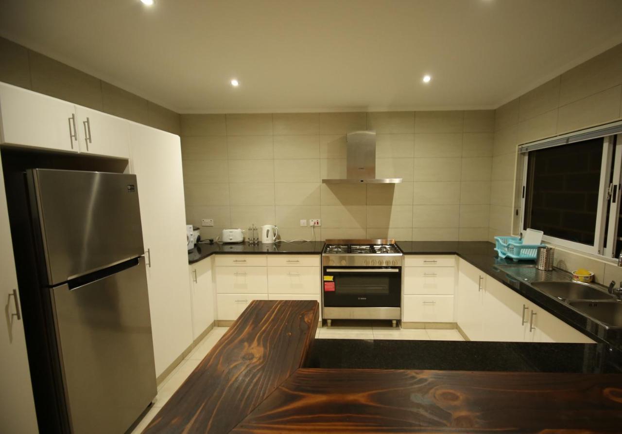 Riverside Residence - Beau Vallon โบวาลง ภายนอก รูปภาพ