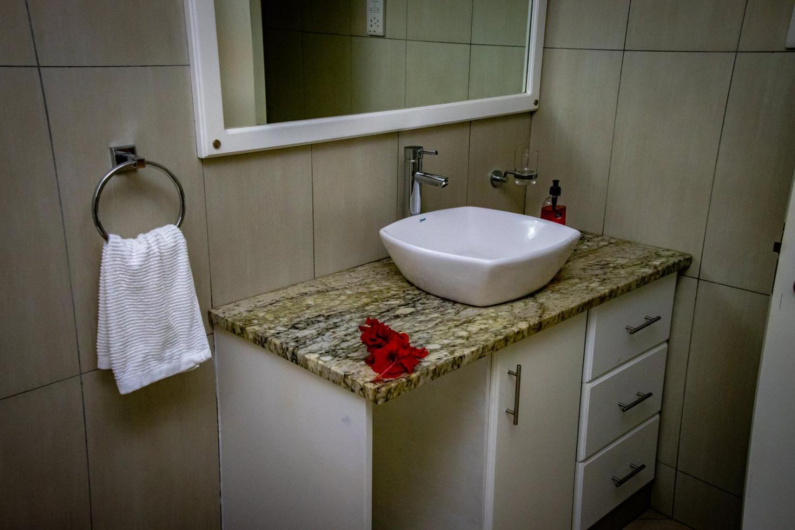 Riverside Residence - Beau Vallon โบวาลง ภายนอก รูปภาพ