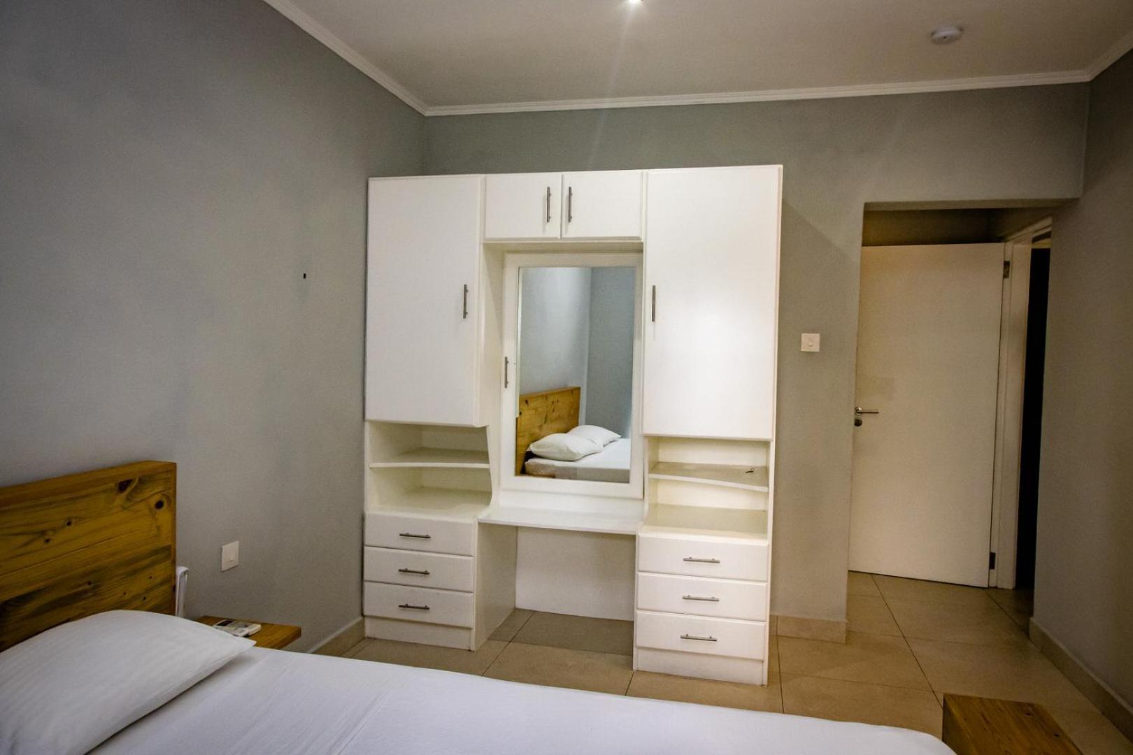 Riverside Residence - Beau Vallon โบวาลง ภายนอก รูปภาพ