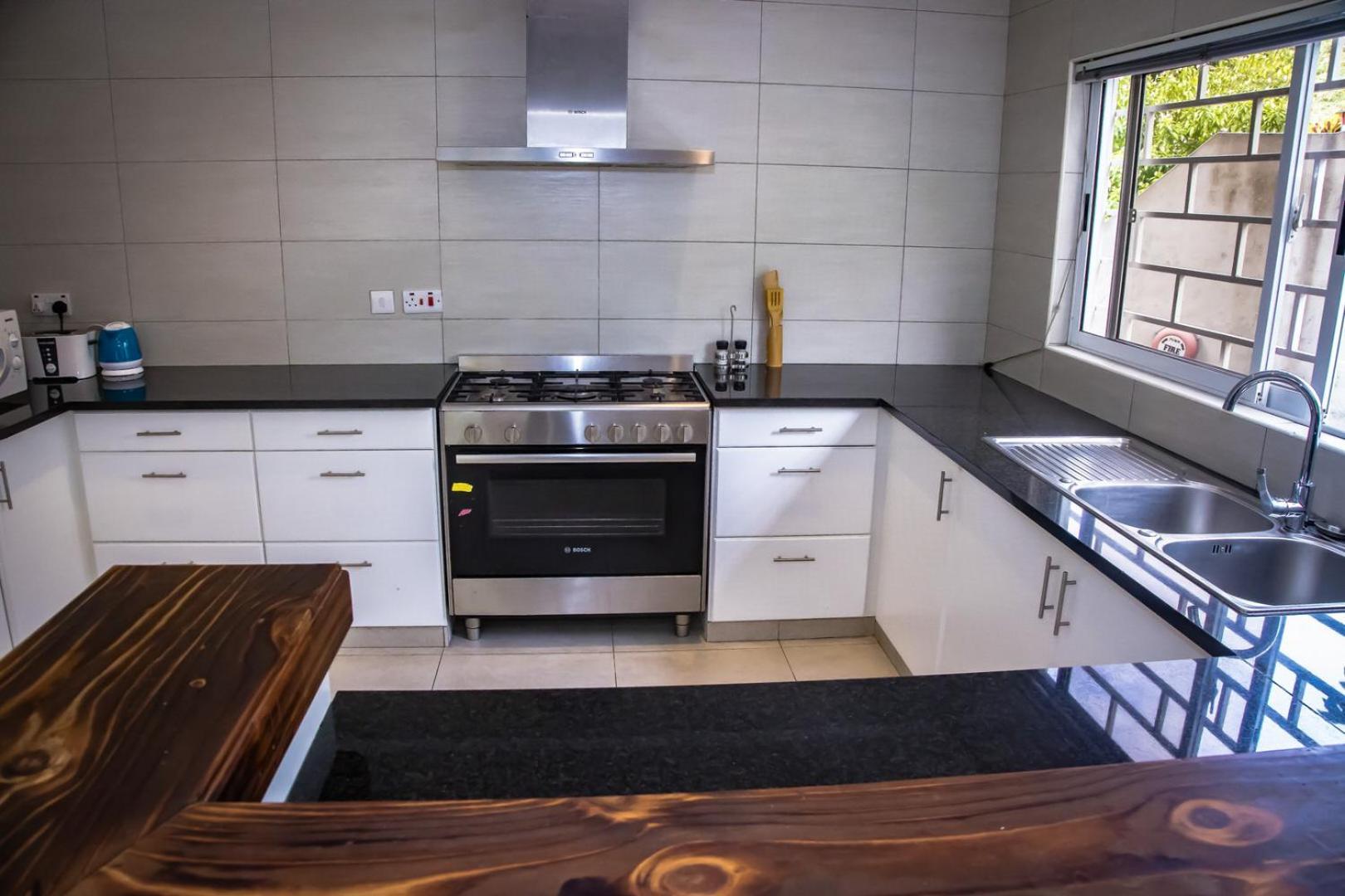 Riverside Residence - Beau Vallon โบวาลง ภายนอก รูปภาพ