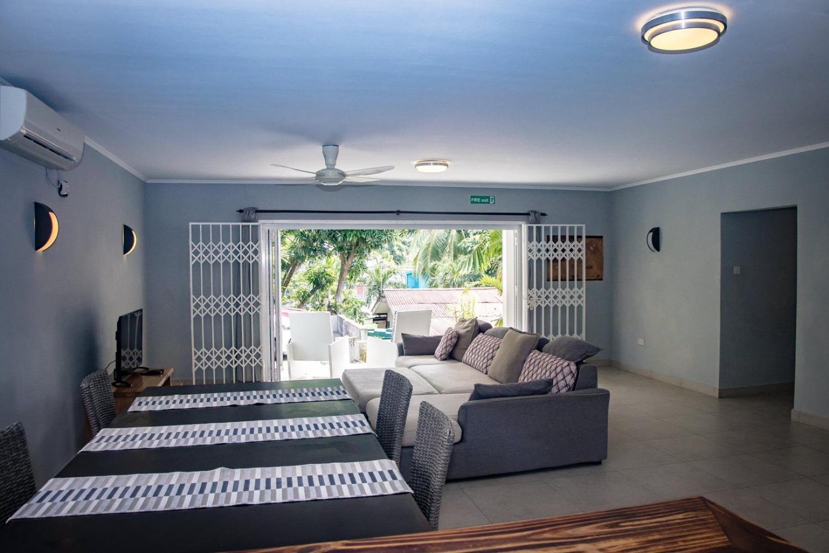 Riverside Residence - Beau Vallon โบวาลง ภายนอก รูปภาพ