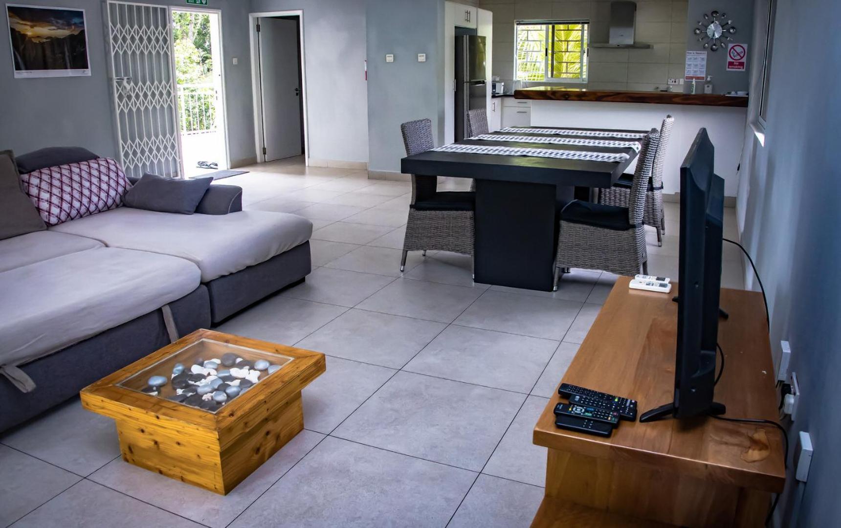 Riverside Residence - Beau Vallon โบวาลง ภายนอก รูปภาพ