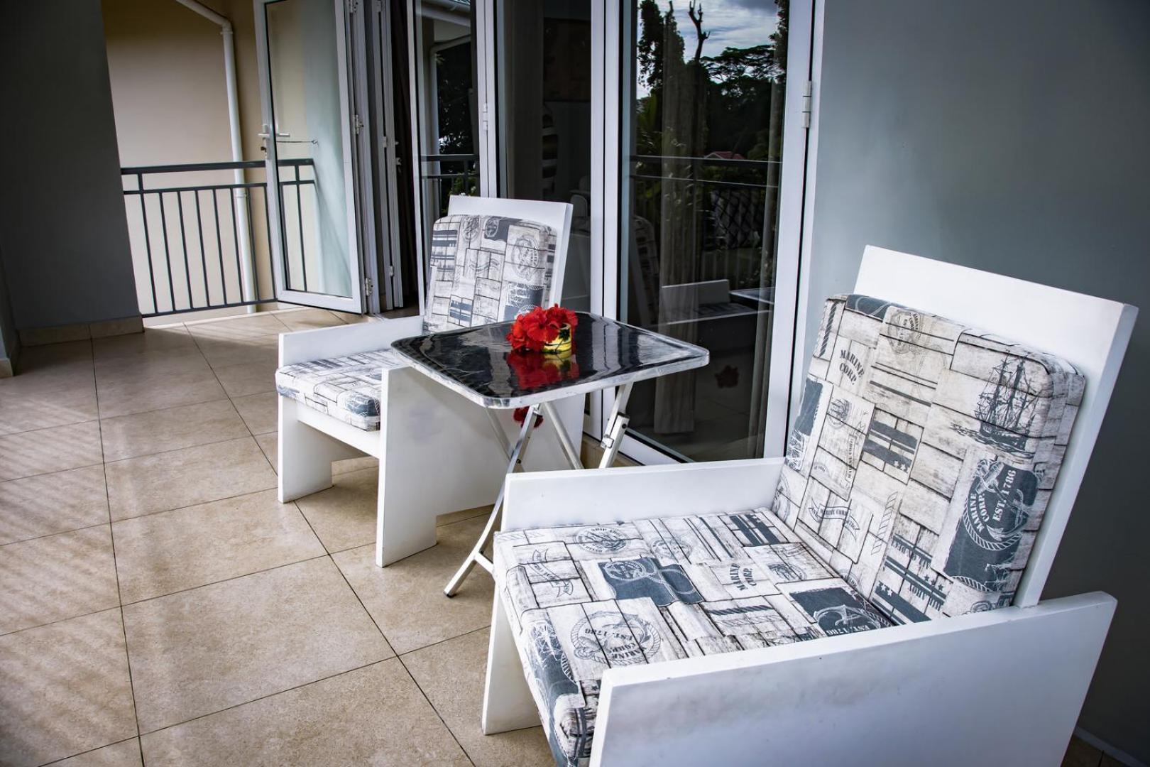 Riverside Residence - Beau Vallon โบวาลง ภายนอก รูปภาพ